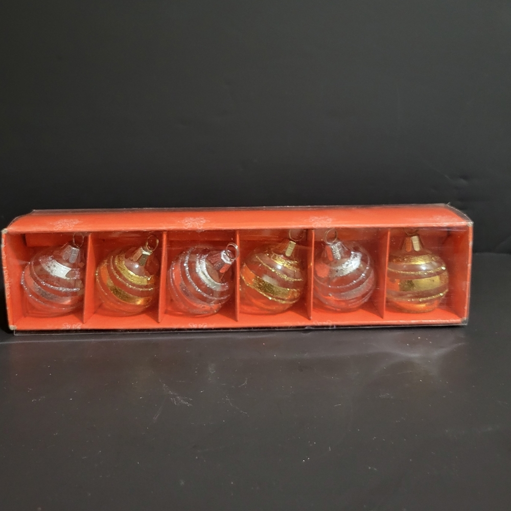 Set of 6 Christmas Bulbs Glass Look Gold and Silver Ornaments